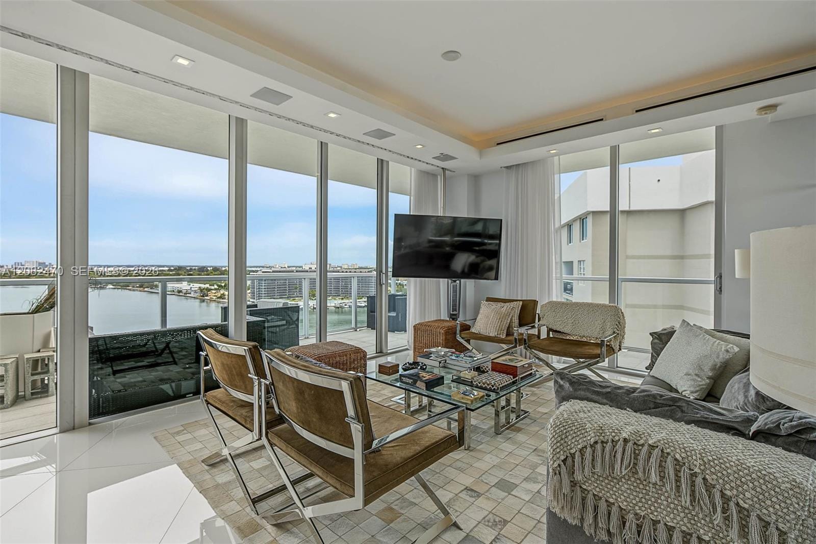 6700 Indian Creek Drive PH8, Miami Beach, FL 33141 photo 3