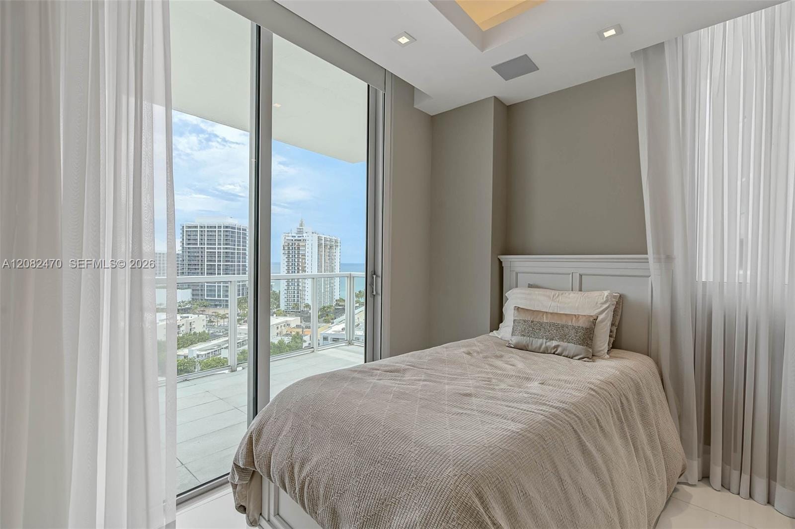 6700 Indian Creek Drive PH8, Miami Beach, FL 33141 photo 27