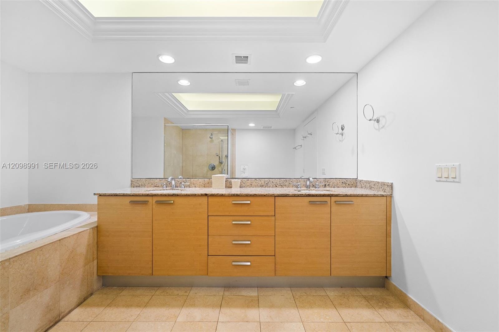 1800 S Ocean Drive 3805, Hallandale Beach, FL 33009 photo 16