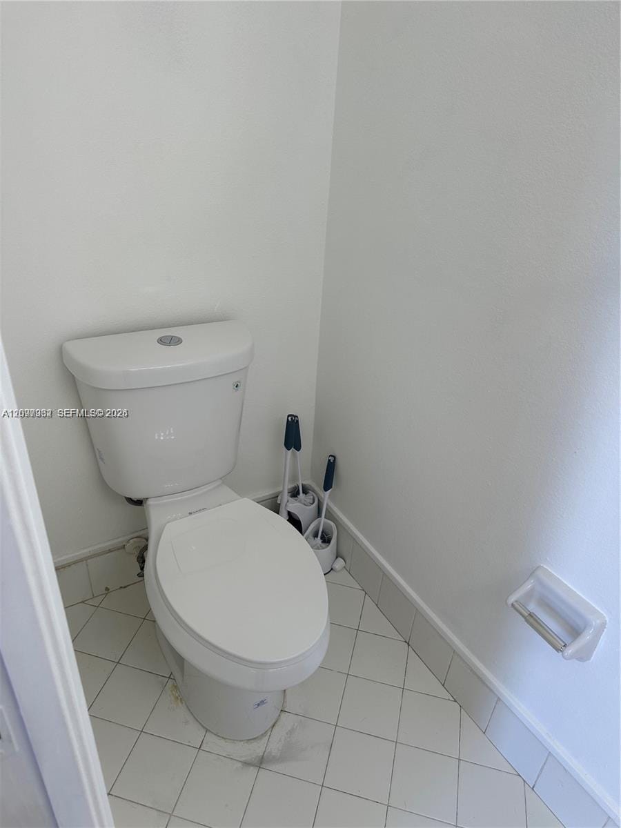 1435 SW 48th Terrace — photo 3