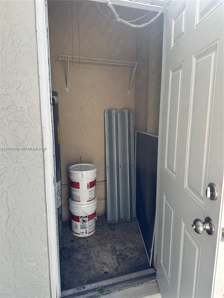 1435 SW 48th Terrace — photo 7