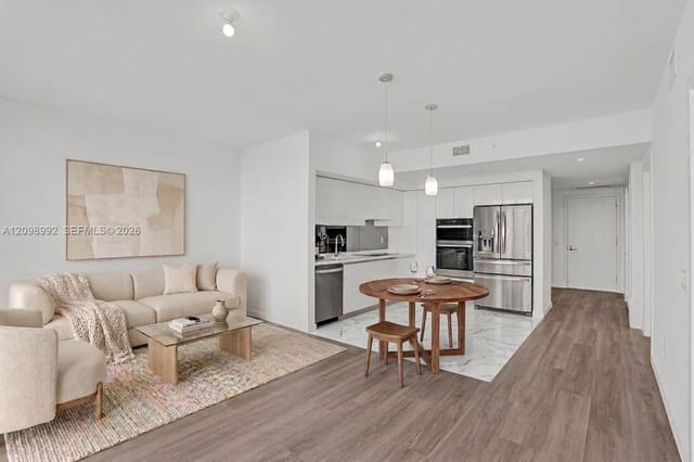 1170 E Hallandale Beach Boulevard 1003, Hallandale Beach, FL 33009