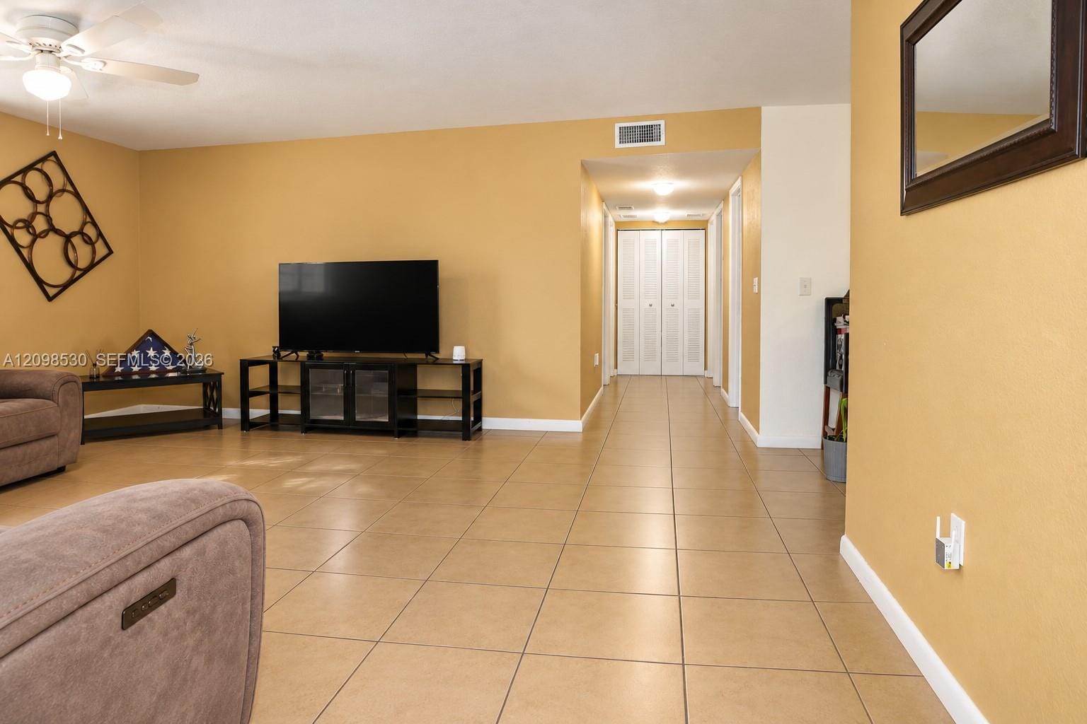 211 NE 35th Street, Oakland Park, FL 33334 photo 11