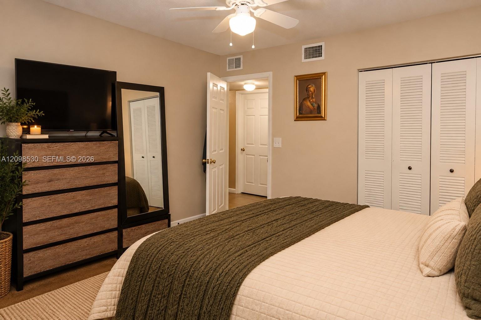 211 NE 35th Street, Oakland Park, FL 33334 photo 16