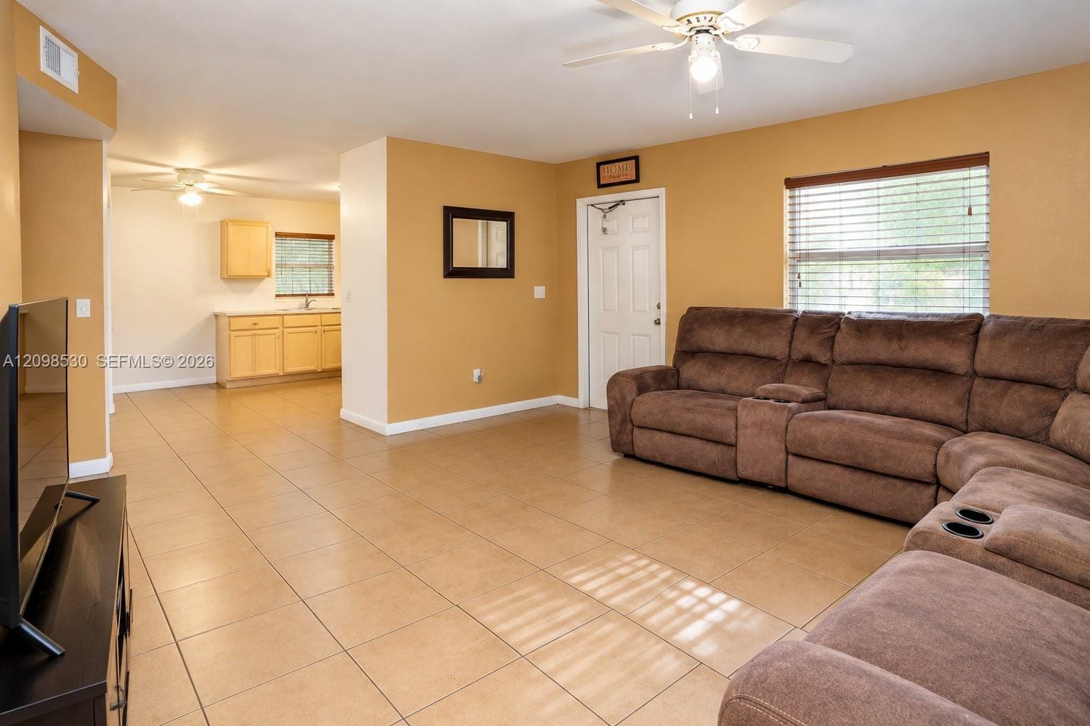 211 NE 35th Street, Oakland Park, FL 33334 photo 7