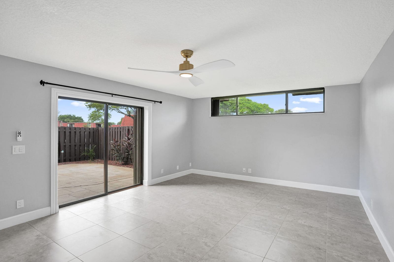 22970 OXFORD Place A — photo 10