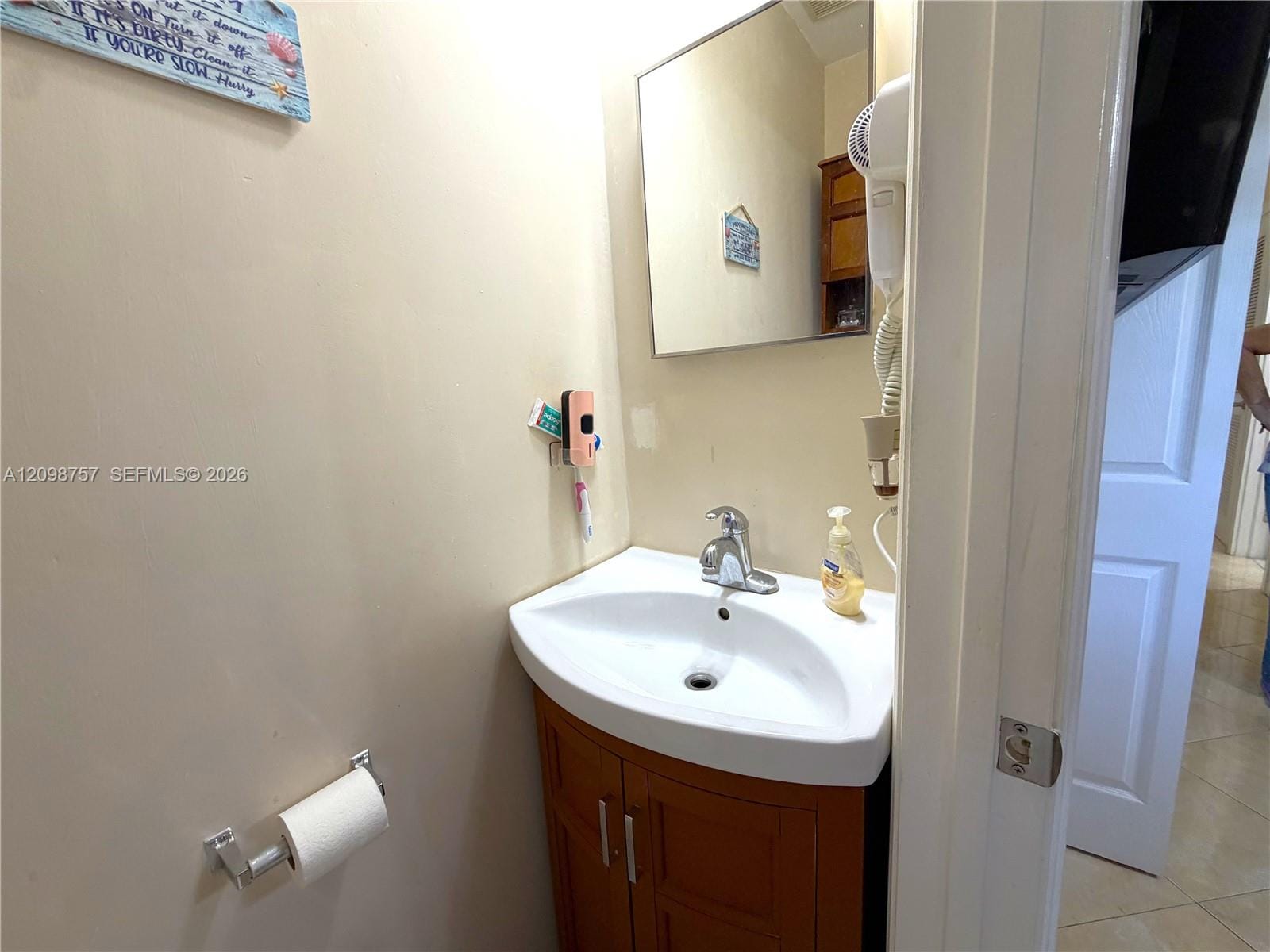 10110 SW 23rd Terrace, Miami, FL 33165 photo 21