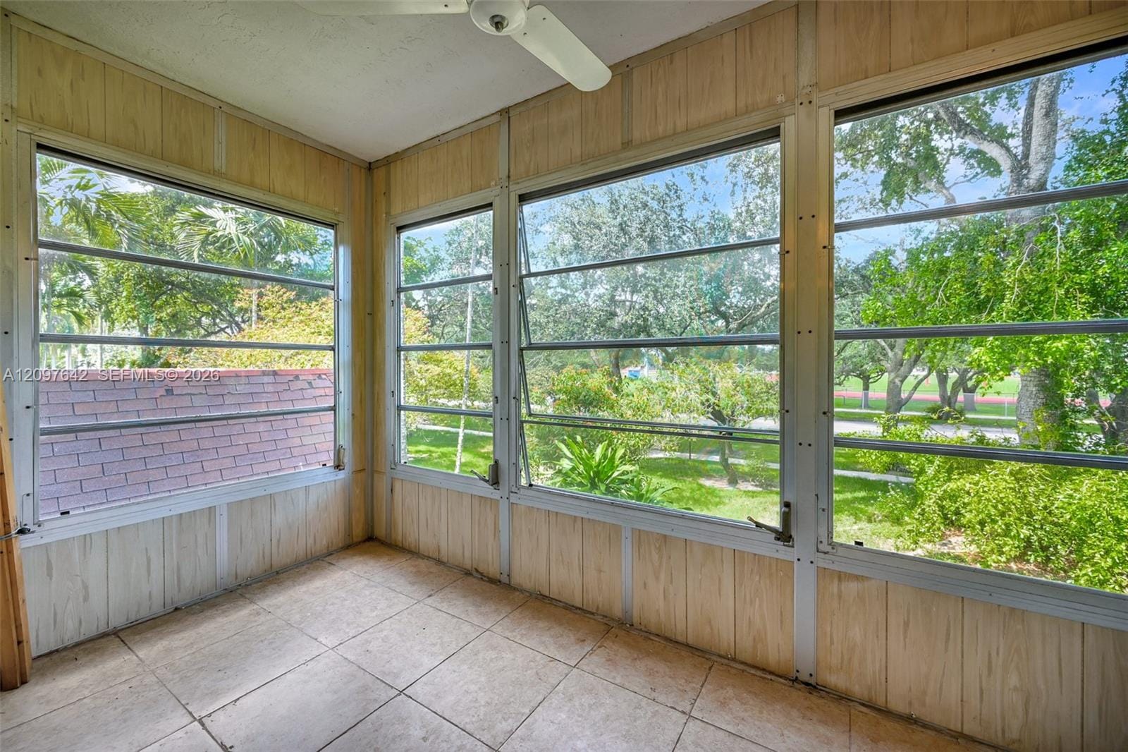 1681 NW 70th Avenue 205, Plantation, FL 33313 photo 12