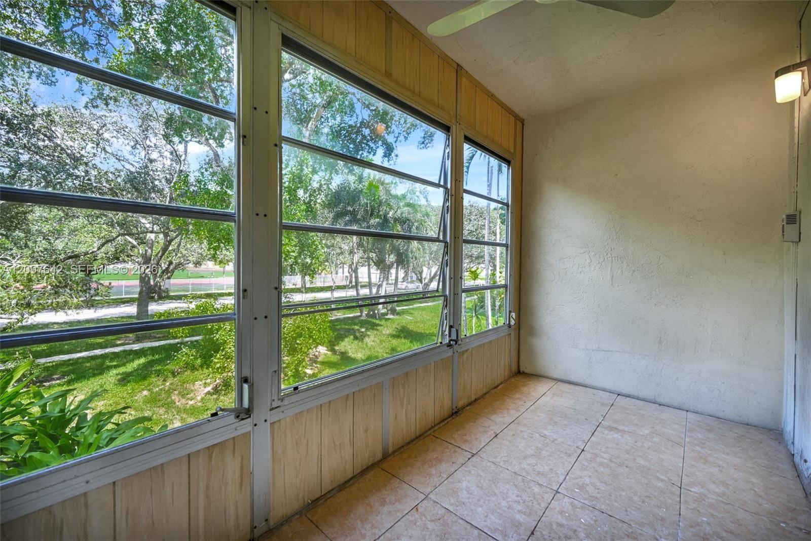 1681 NW 70th Avenue 205, Plantation, FL 33313 photo 13