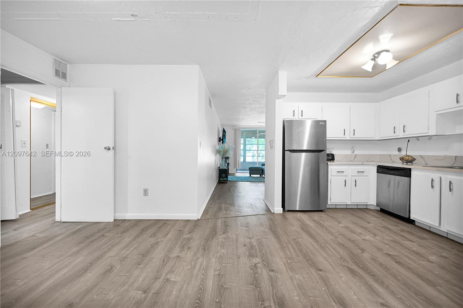 1681 NW 70th Avenue 205, Plantation, FL 33313 photo 3