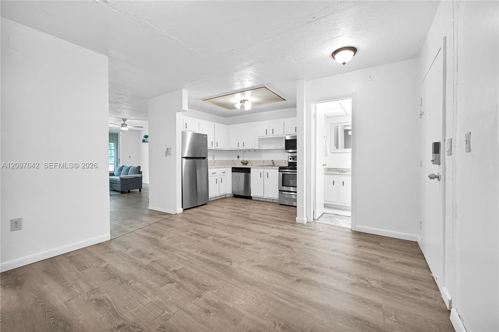 1681 NW 70th Avenue 205, Plantation, FL 33313 photo 4