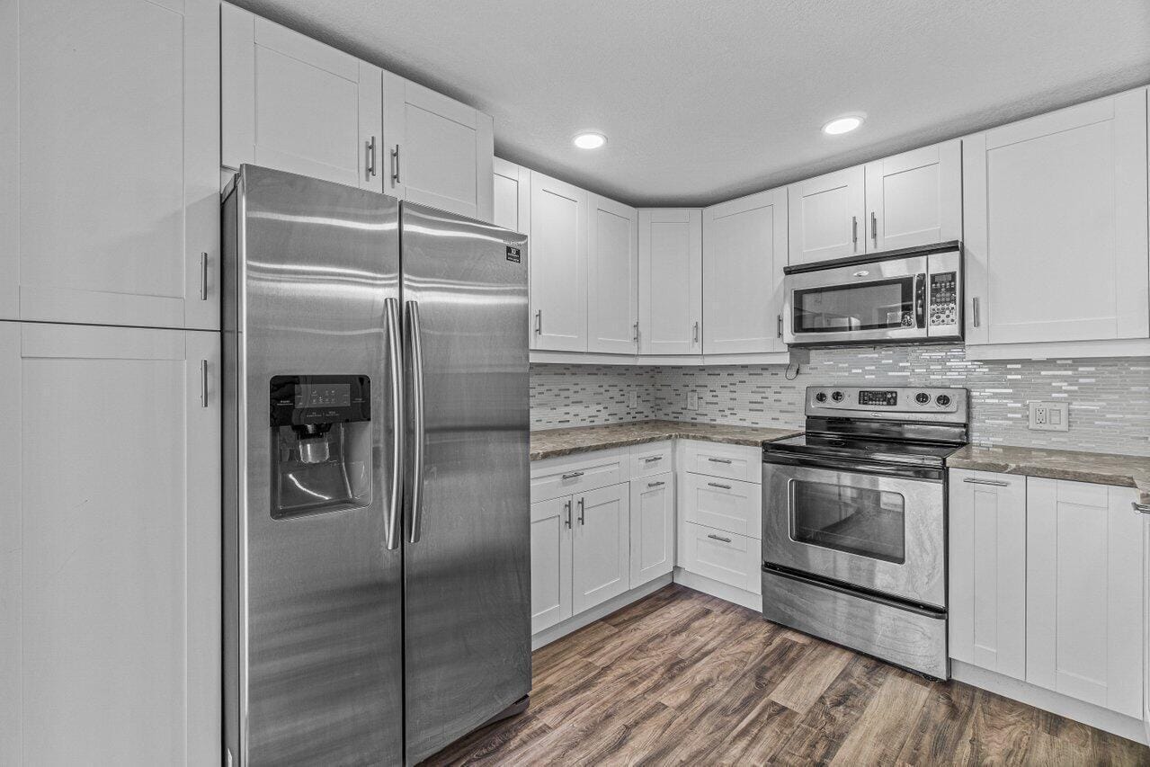 2929 SW 22nd Circle 32B — photo 6