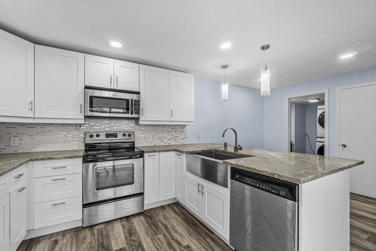 2929 SW 22nd Circle 32B — photo 7