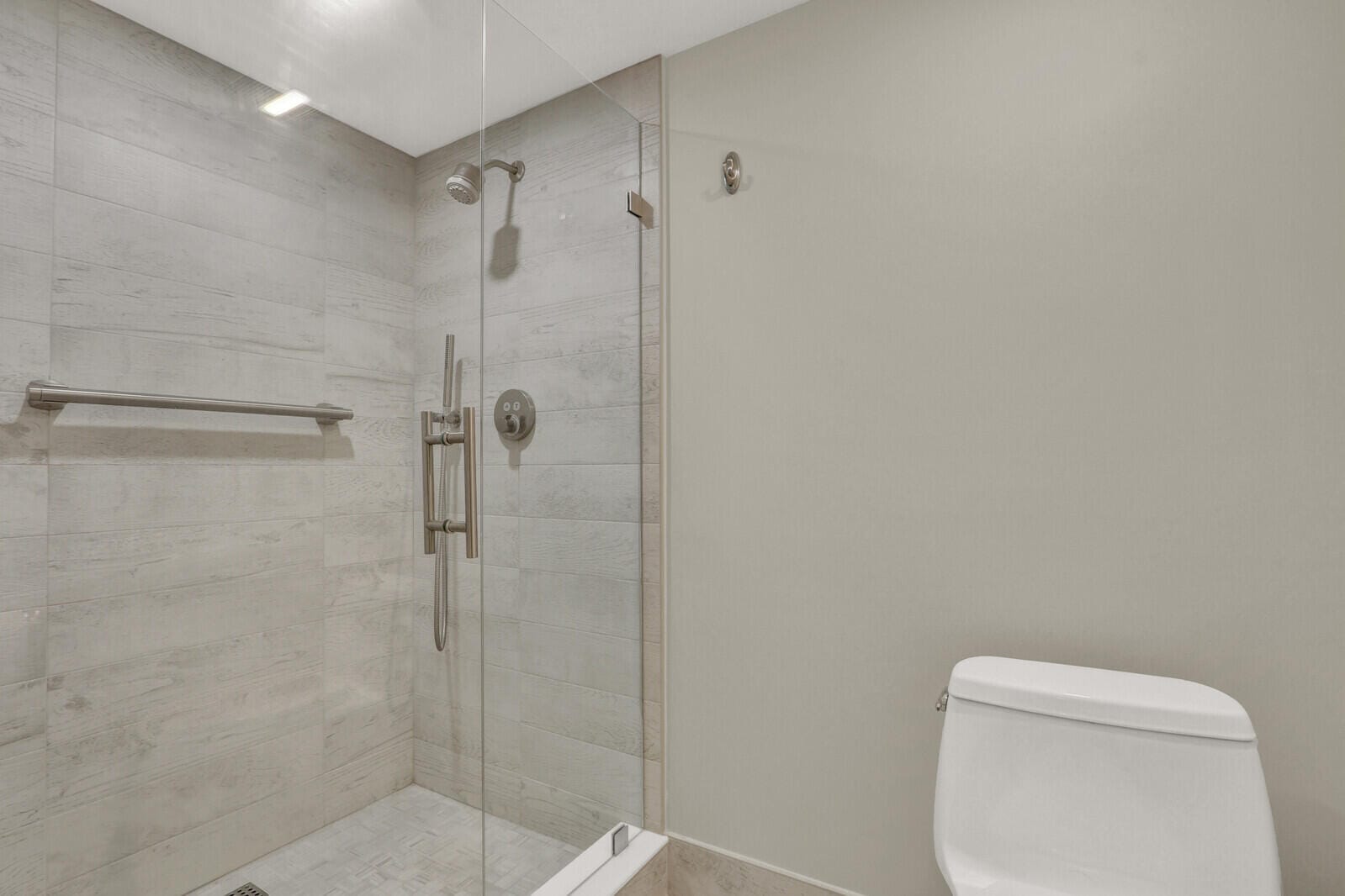 701 SEAFARER Circle 105, Jupiter, FL 33477 photo 15