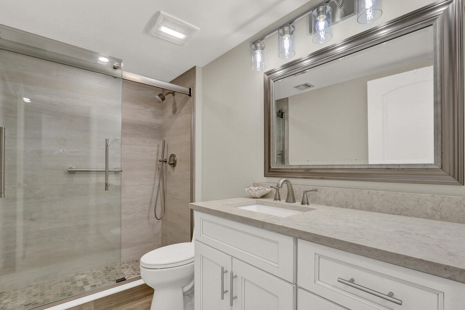701 SEAFARER Circle 105, Jupiter, FL 33477 photo 16
