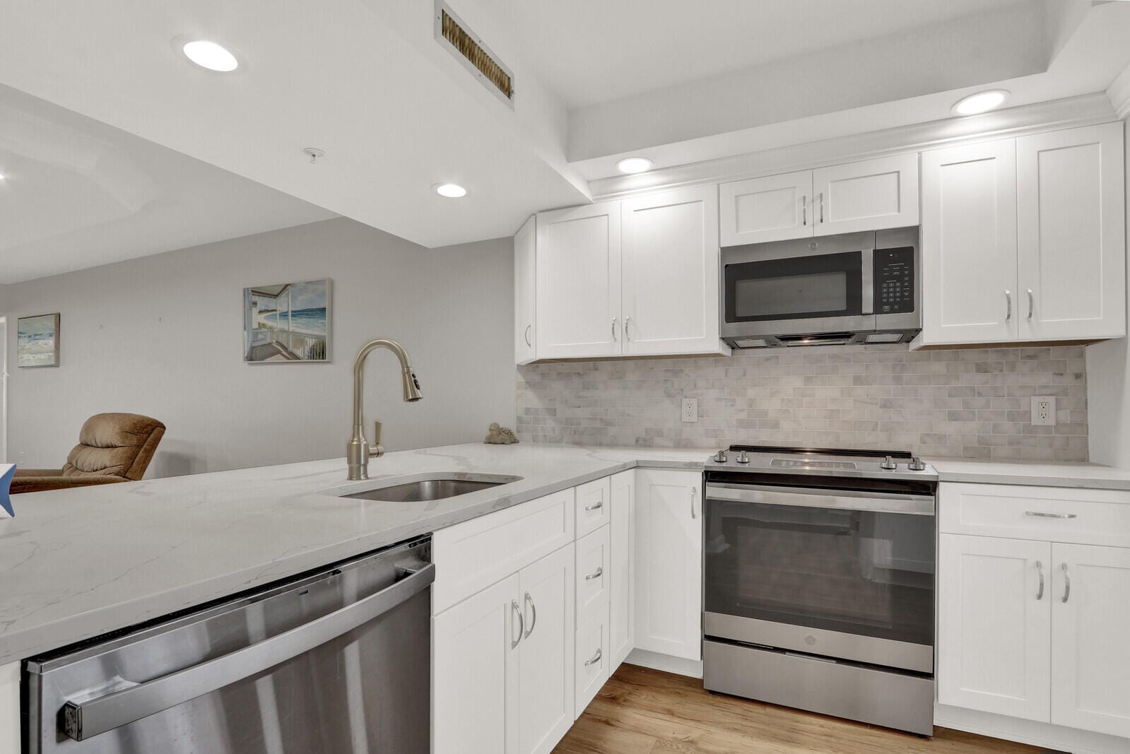 701 SEAFARER Circle 105, Jupiter, FL 33477 photo 8