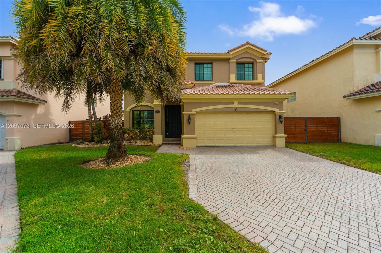 2001 NW 99th Terrace, Pembroke Pines, FL 33024