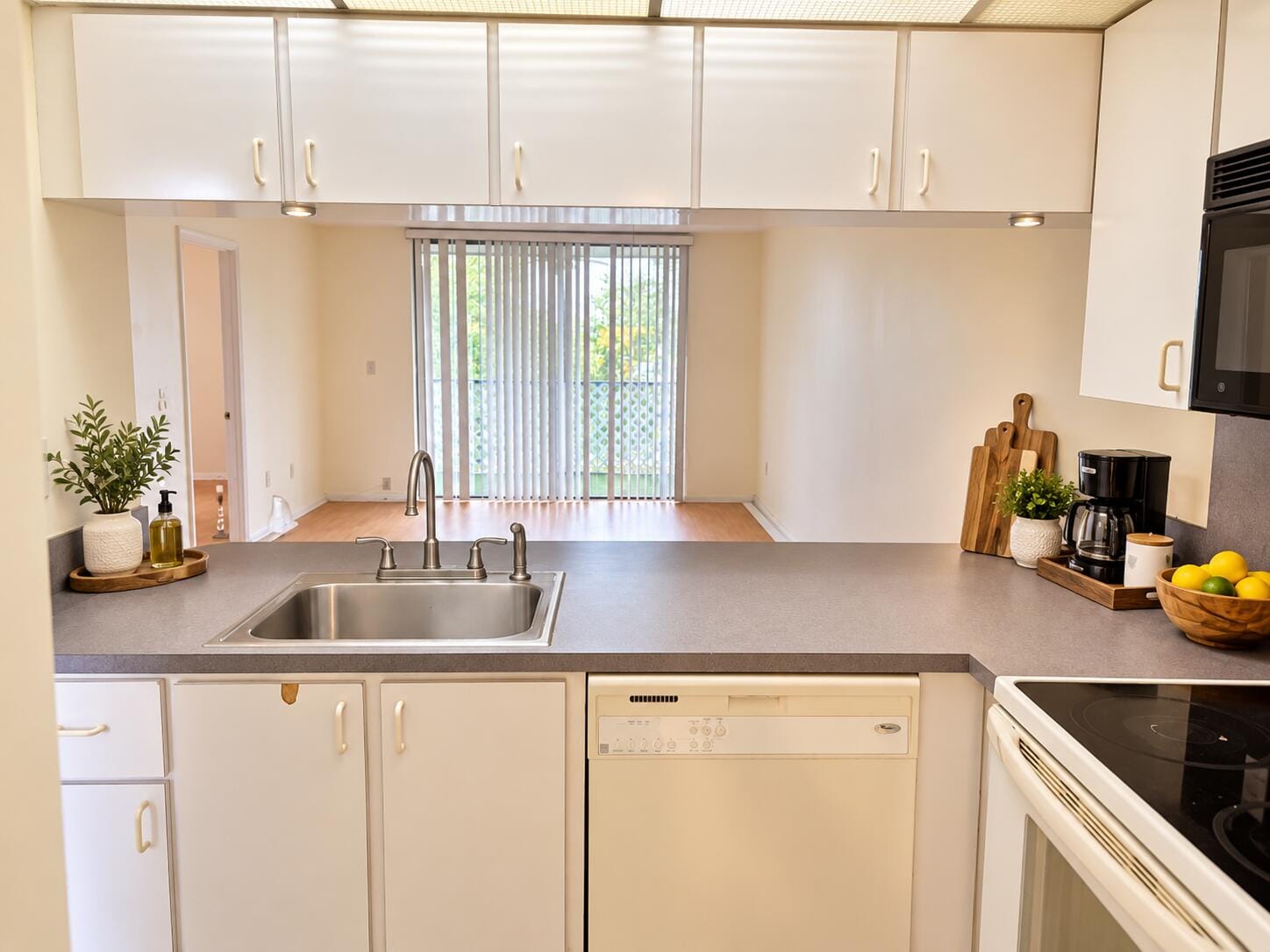 6800 CYPRESS Road 402, Plantation, FL 33317 photo 5