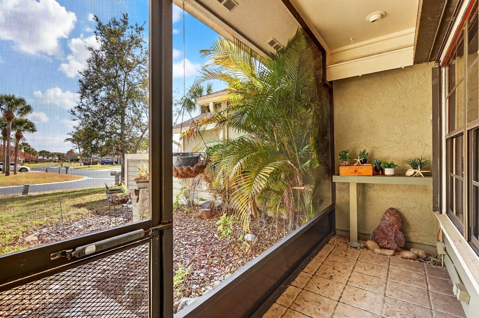 1431 SE ASHVILLE Court, Port St. Lucie, FL 34952 photo 4