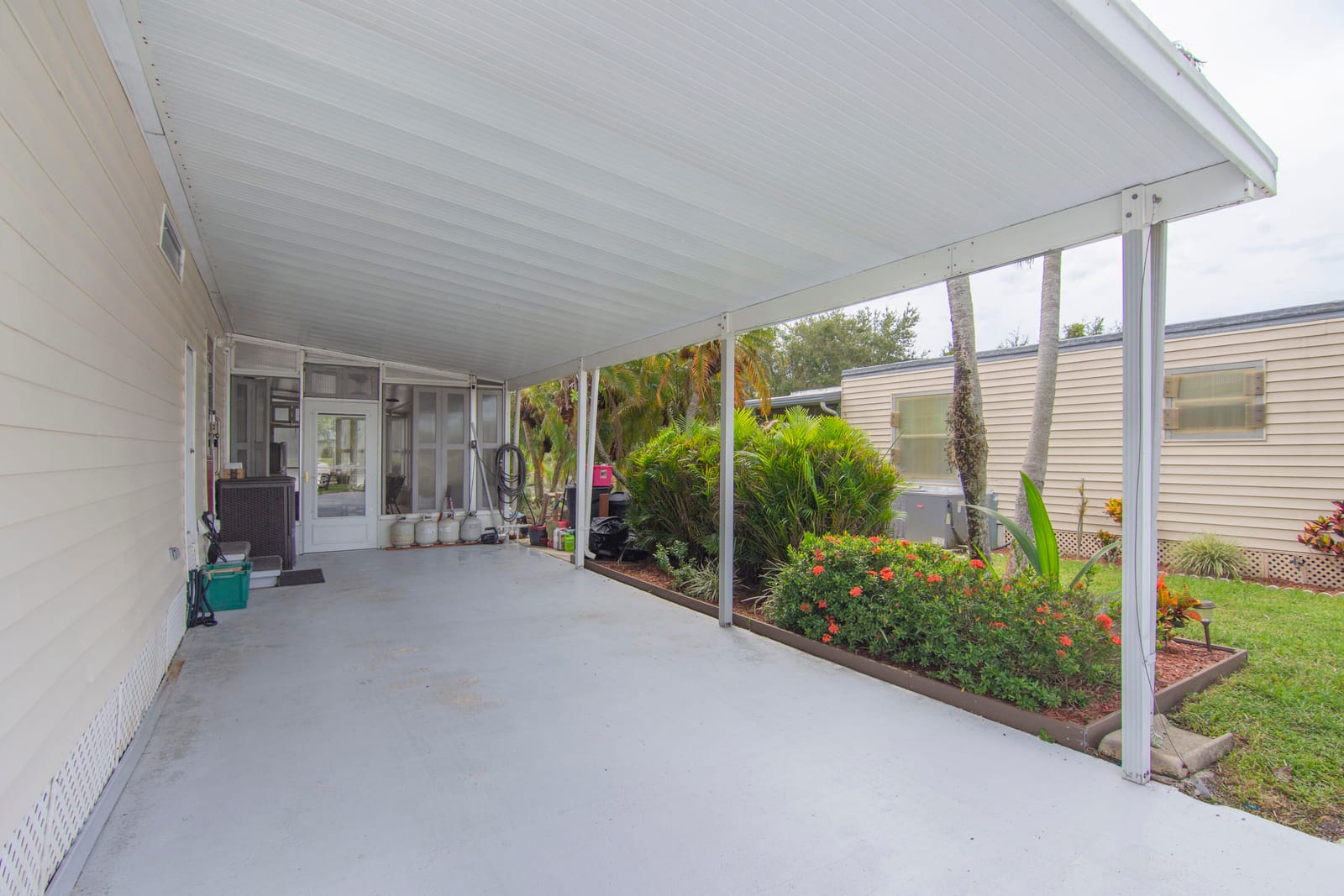 16 Santa Maria Court, Port St. Lucie, FL 34952 photo 6