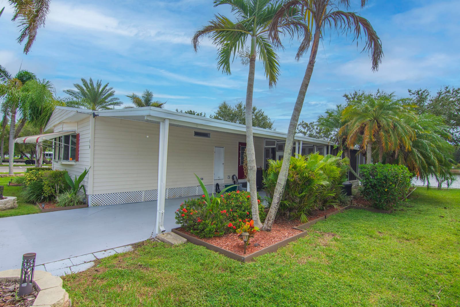 16 Santa Maria Court, Port St. Lucie, FL 34952 photo 8