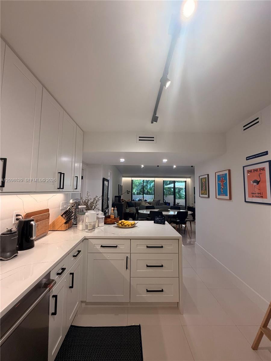 181 Crandon Boulevard 109, Key Biscayne, FL 33149 photo 12