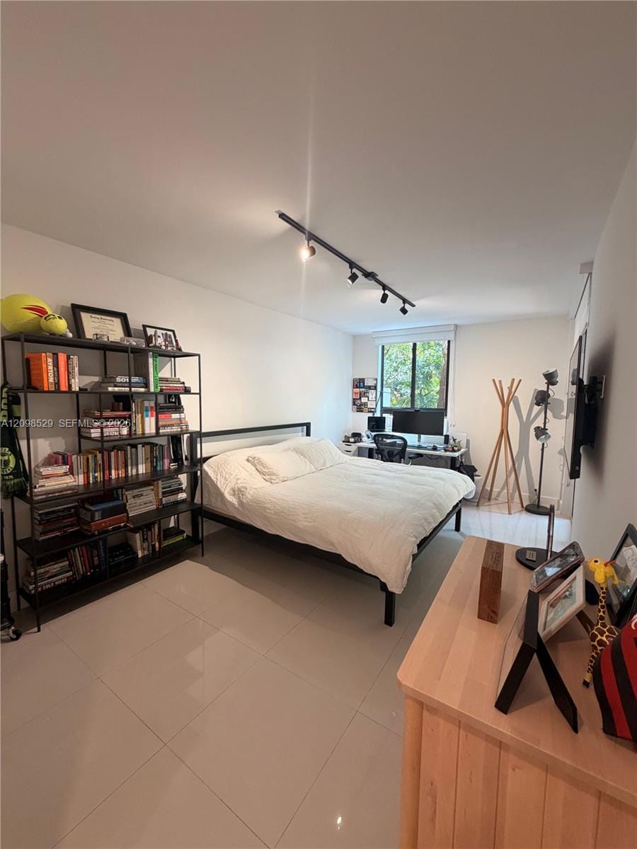 181 Crandon Boulevard 109, Key Biscayne, FL 33149 photo 25