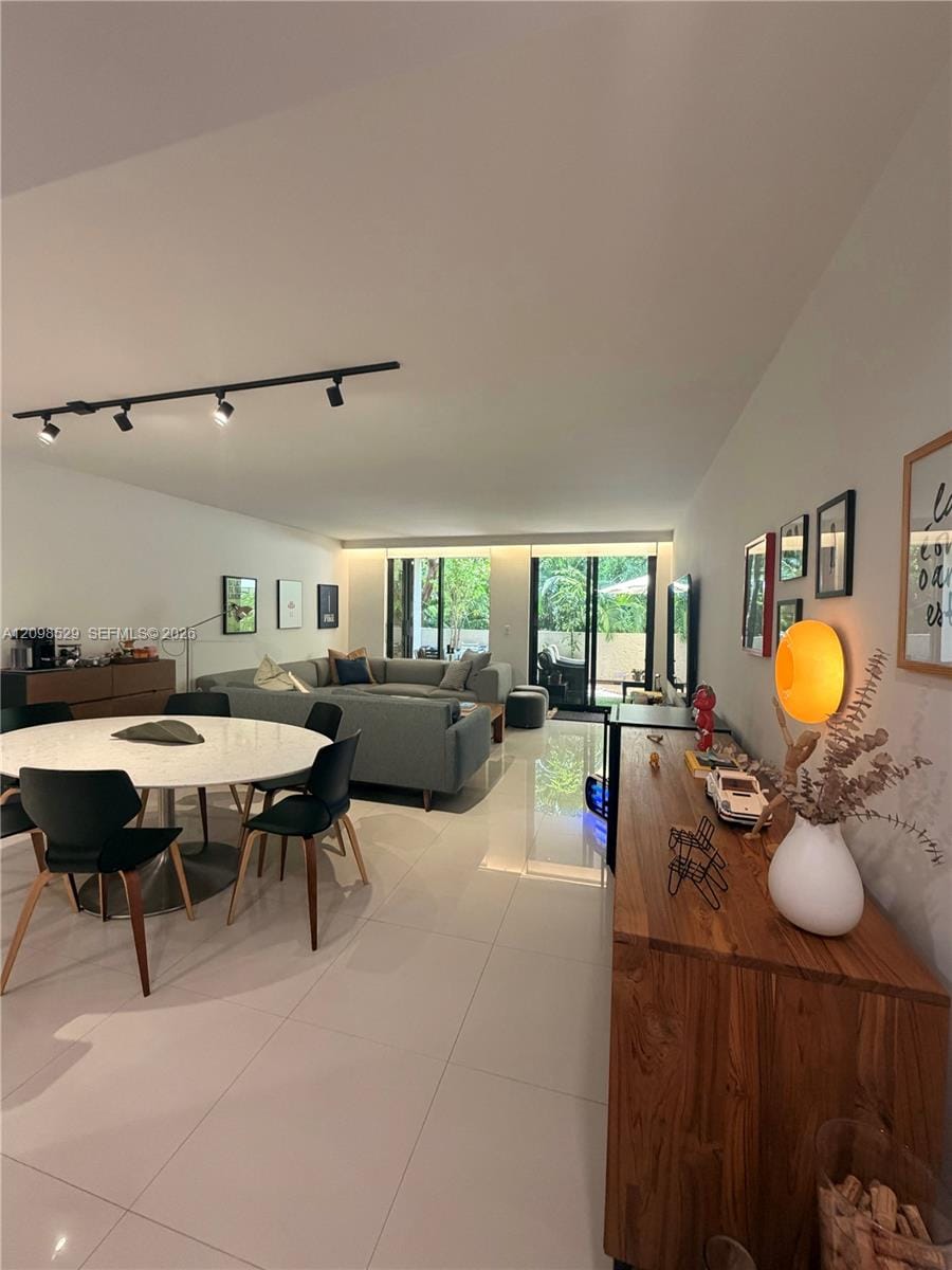 181 Crandon Boulevard 109, Key Biscayne, FL 33149 photo 6