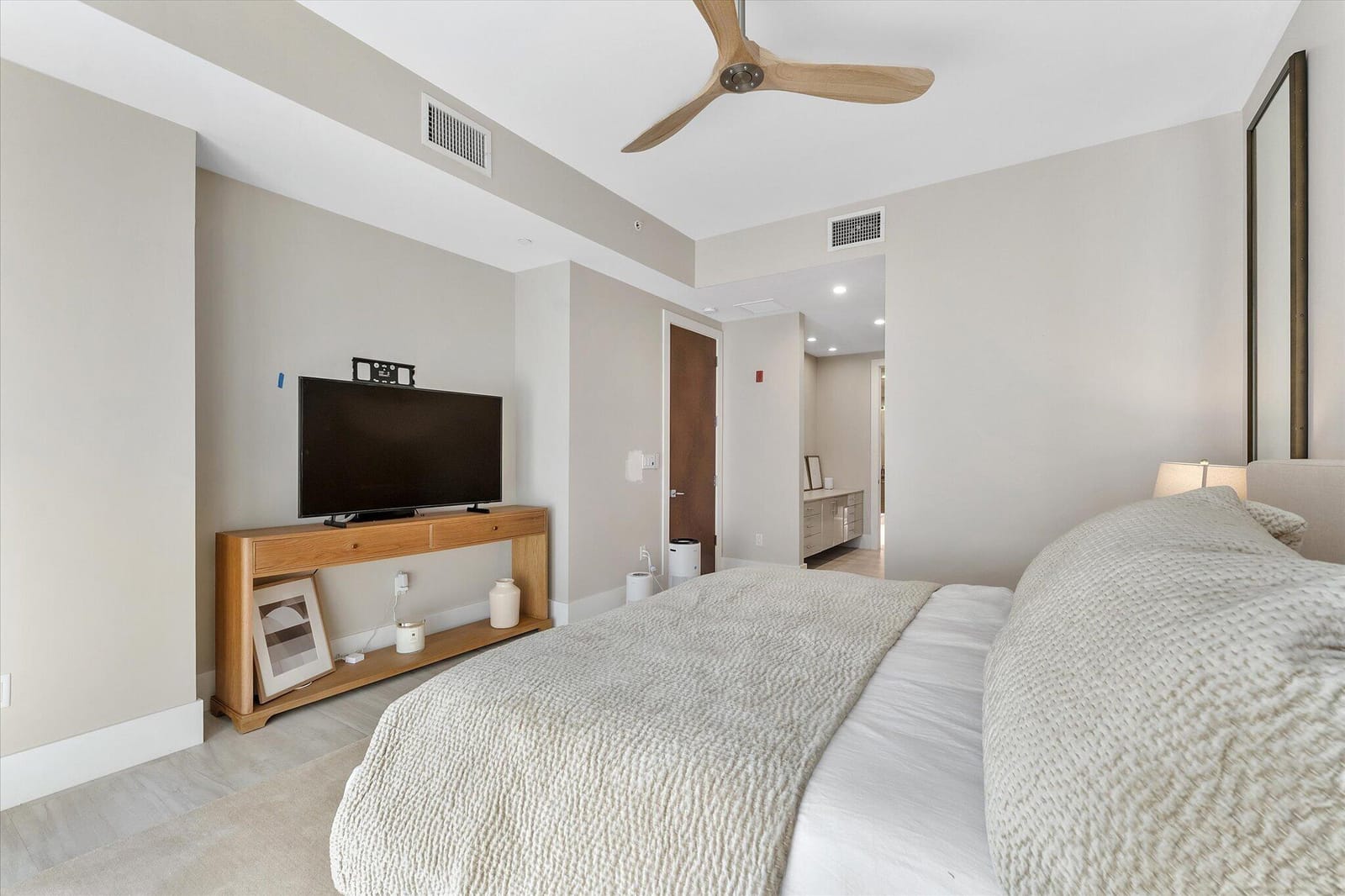 161 ISLE OF VENICE Drive 203, Fort Lauderdale, FL 33301 photo 21