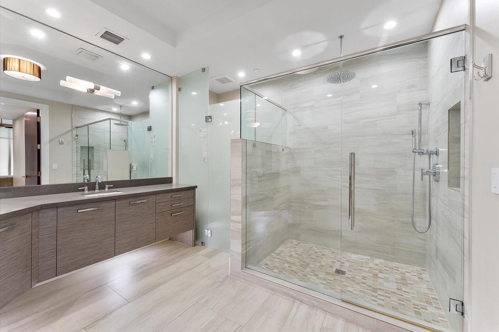 161 ISLE OF VENICE Drive 203, Fort Lauderdale, FL 33301 photo 24