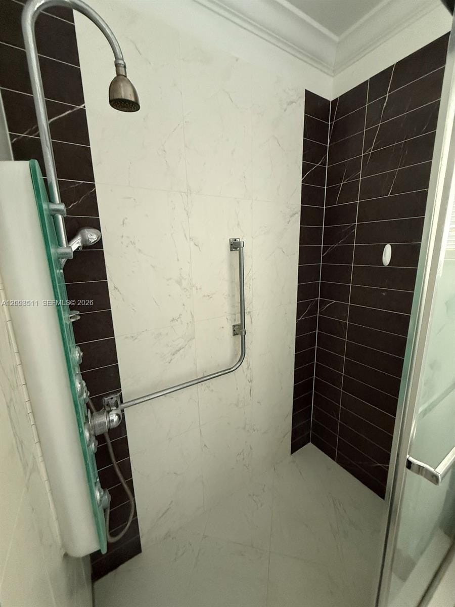 2200 Park Lane 306 — photo 11
