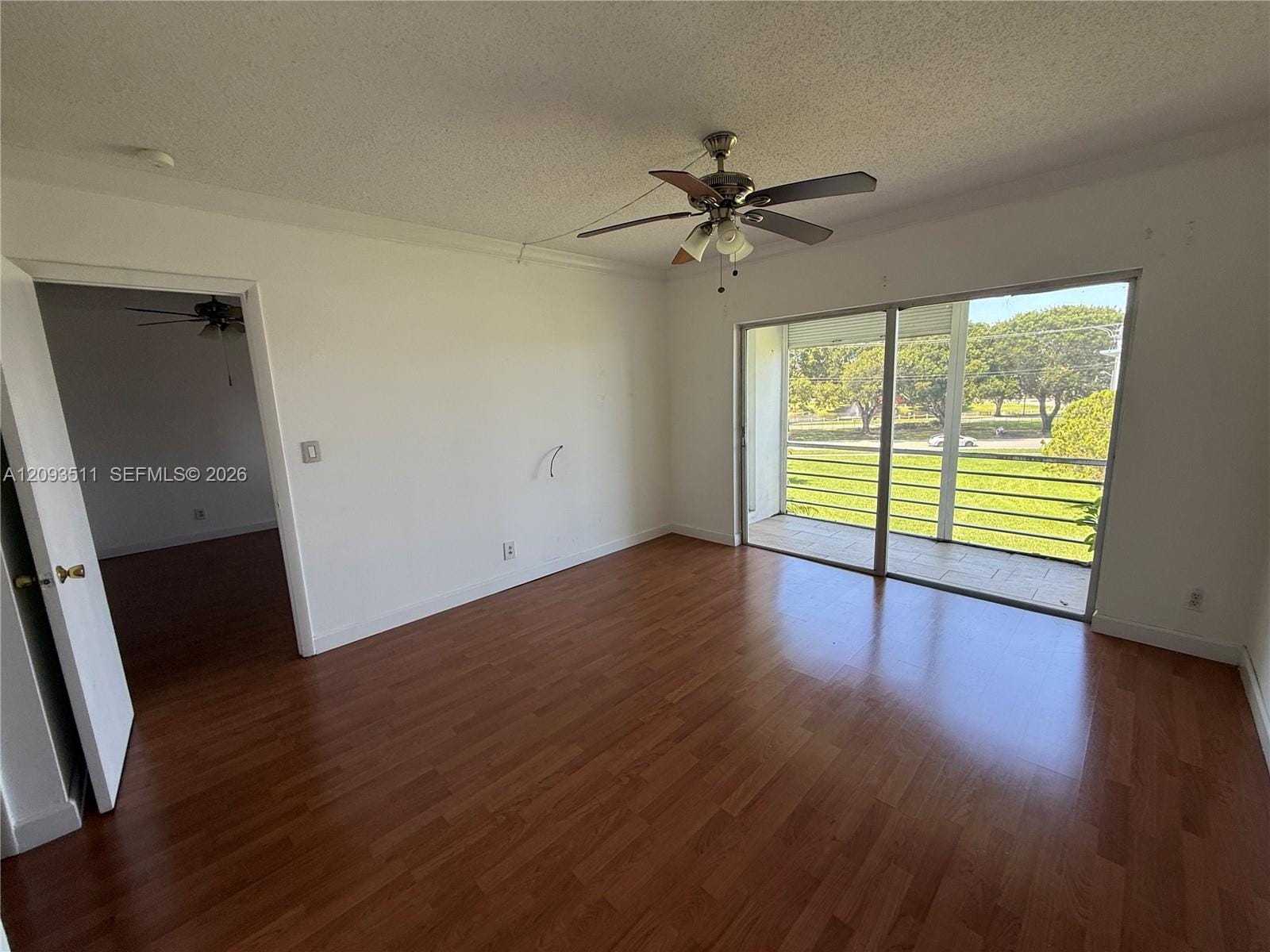 2200 Park Lane 306 — photo 5