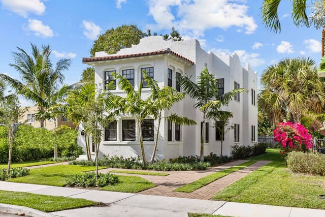 225 Monroe Drive, West Palm Beach, FL 33405