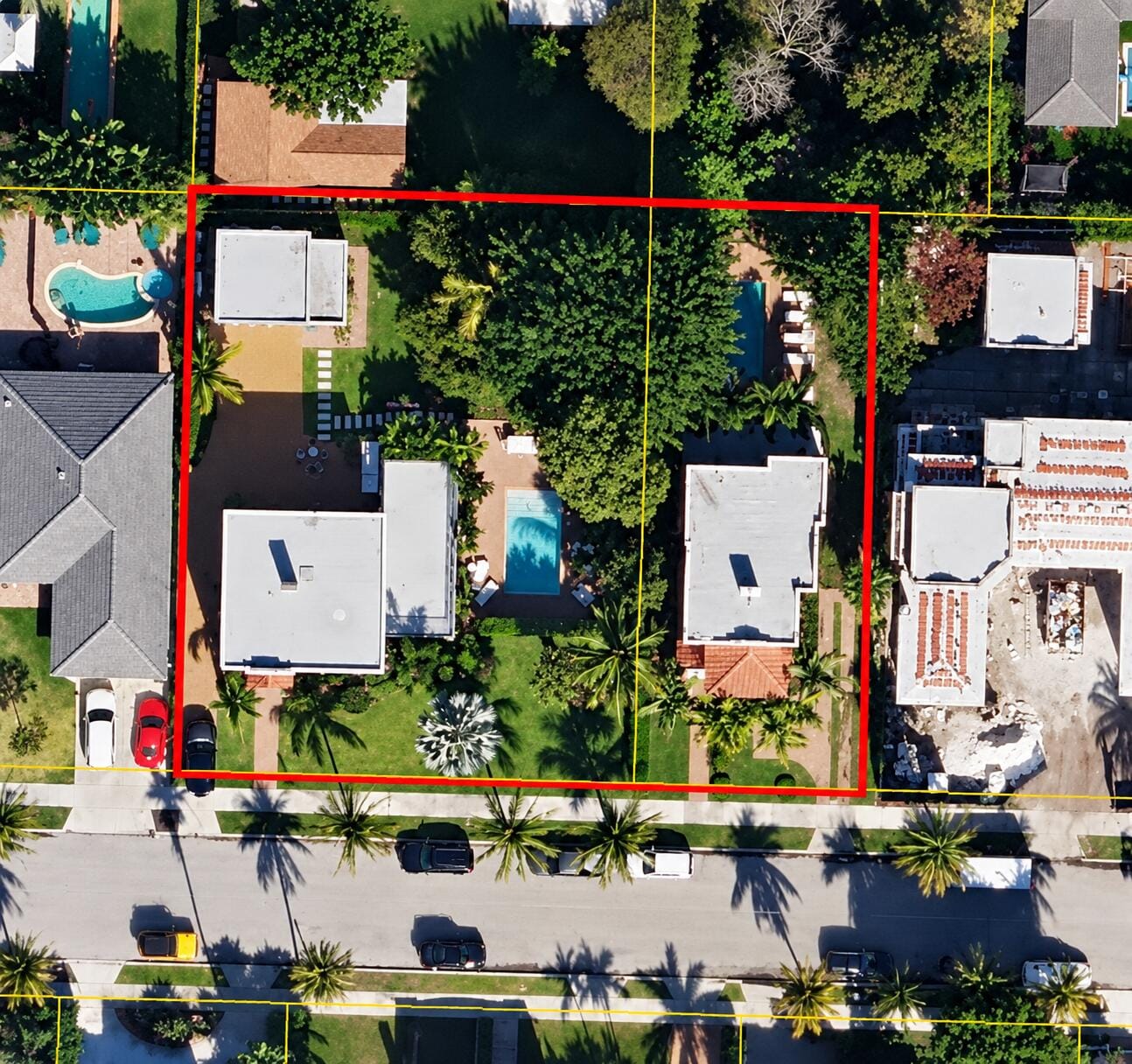237/225 Monroe Drive — photo 2