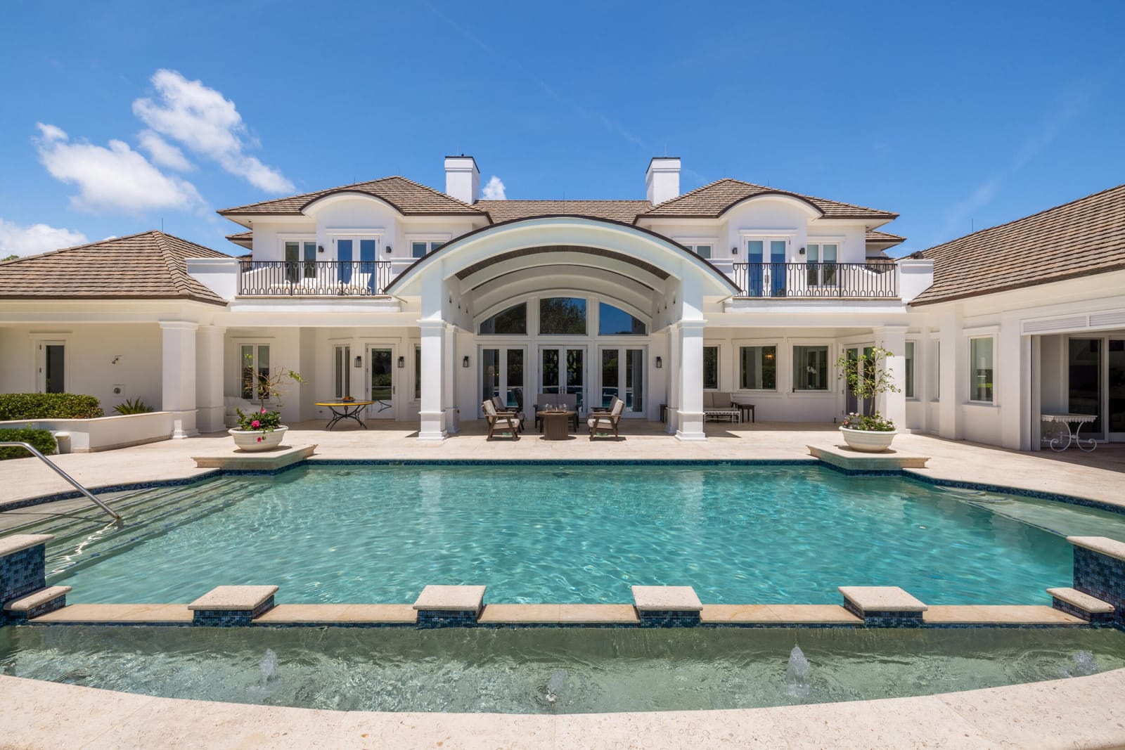 17965 SE VILLAGE Circle, Tequesta, FL 33469