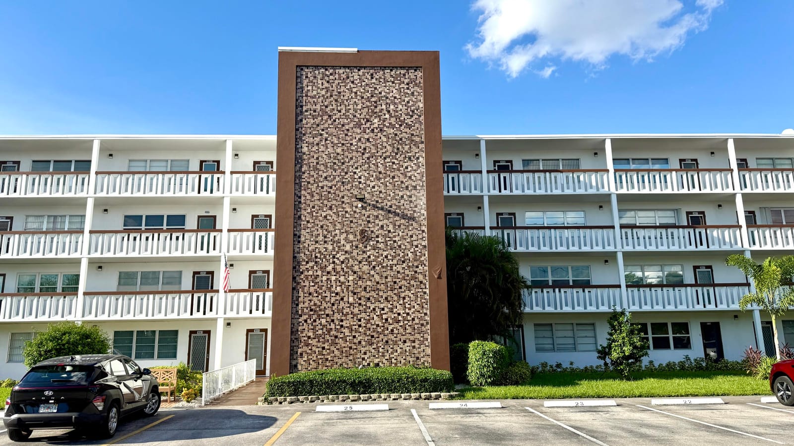 4058 HARWOOD E, Deerfield Beach, FL 33442 photo 1