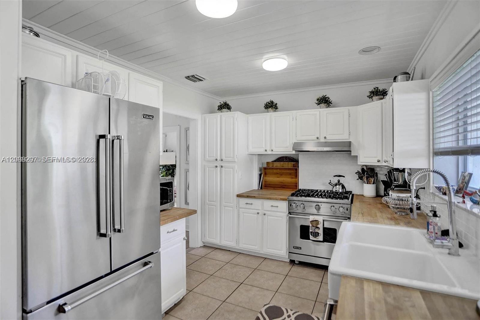 11401 NE 10 Avenue, Miami, FL 33161 photo 15