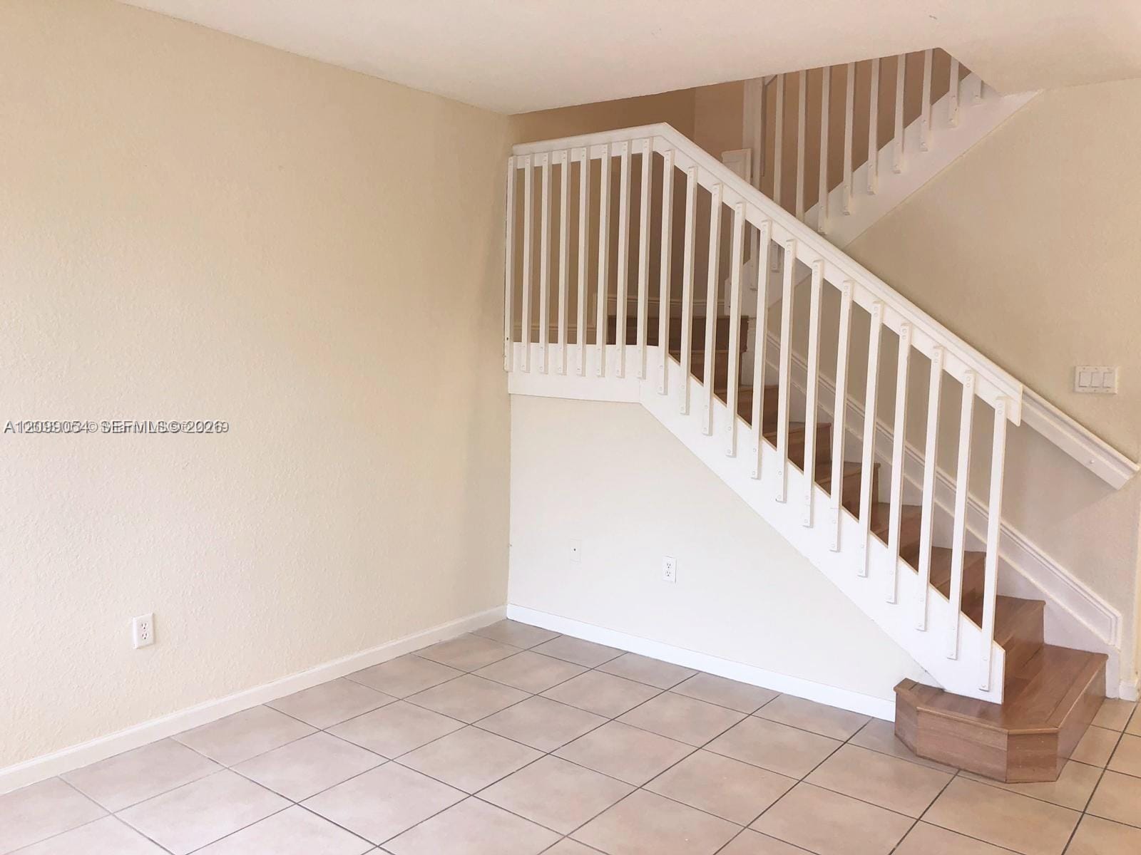 1519 SE 24th Court 238 — photo 6