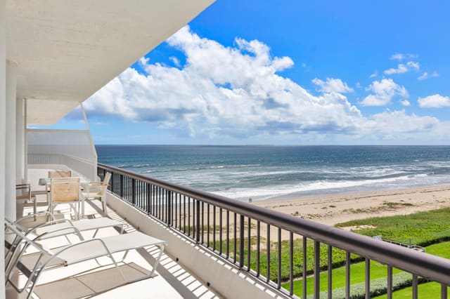 2660 S Ocean Boulevard 705N, Palm Beach, FL 33480