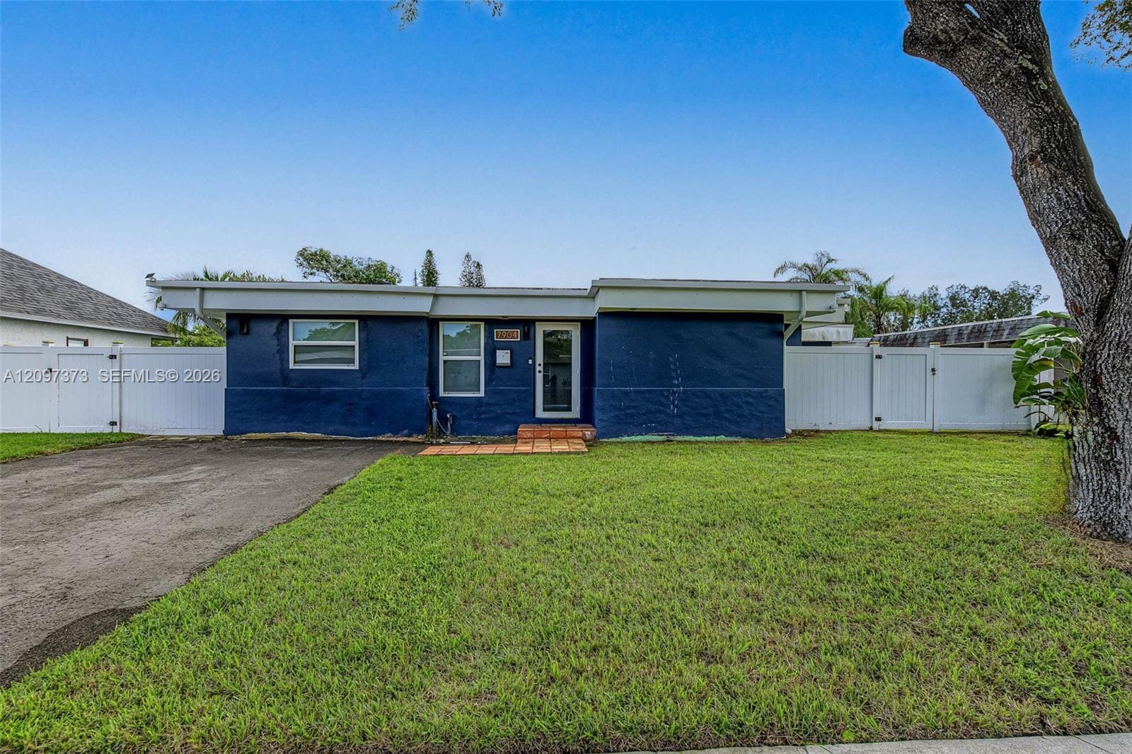 7904 NW 66th Terrace, Tamarac, FL 33321 photo 6