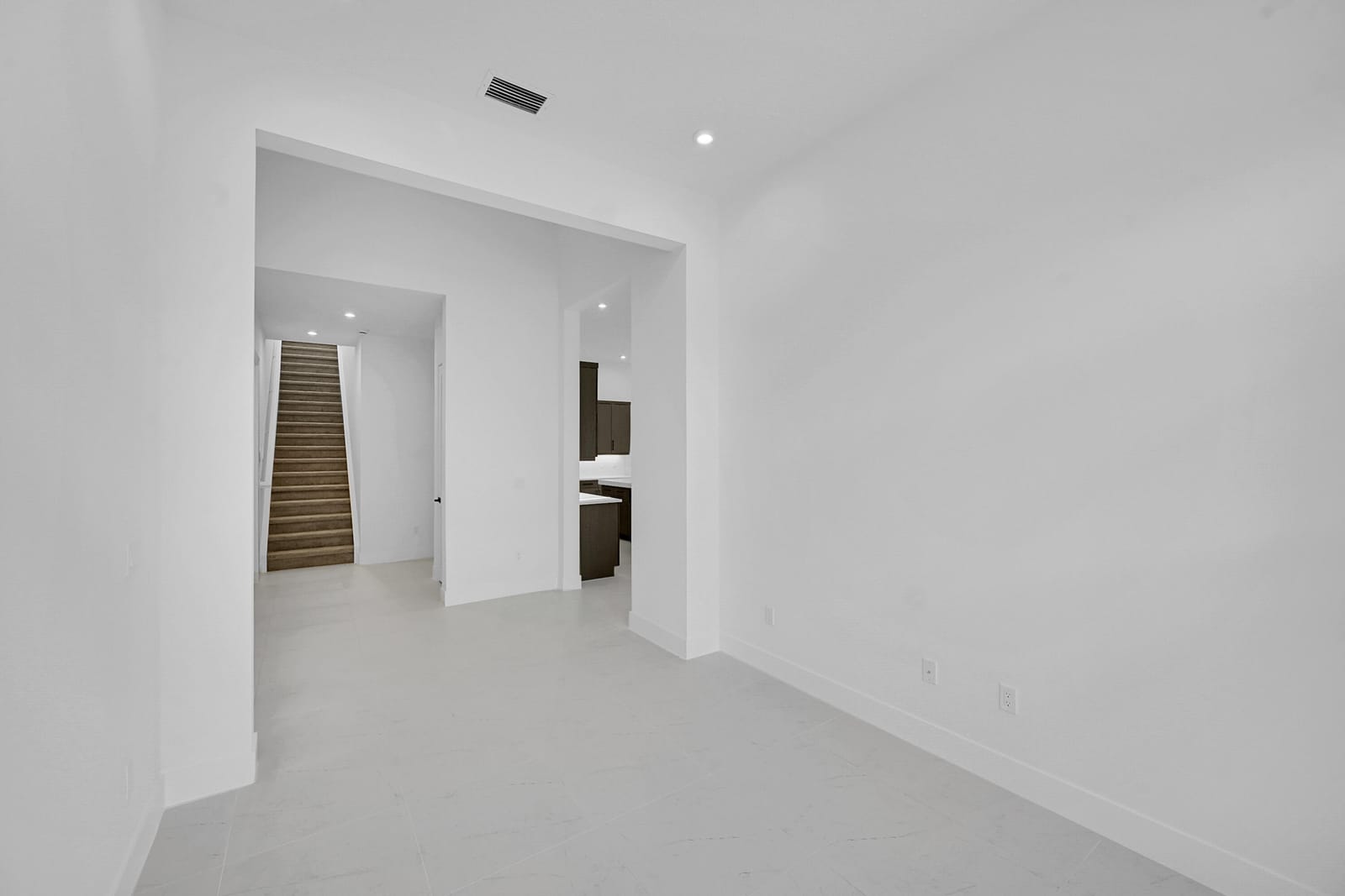 9528 St. Germain Drive — photo 8