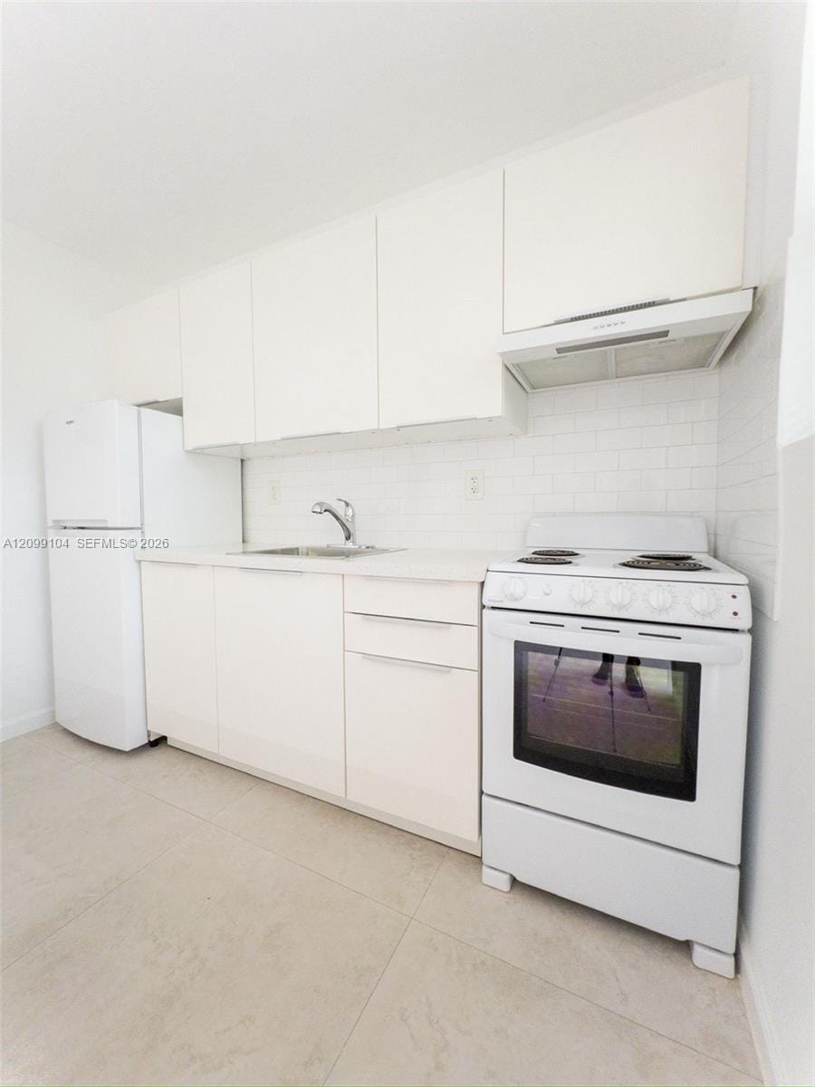 3676 Oak Avenue 1, Miami, FL 33133 photo 2
