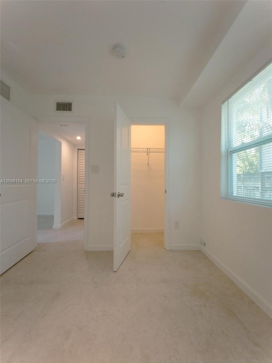 3676 Oak Avenue 1, Miami, FL 33133 photo 11