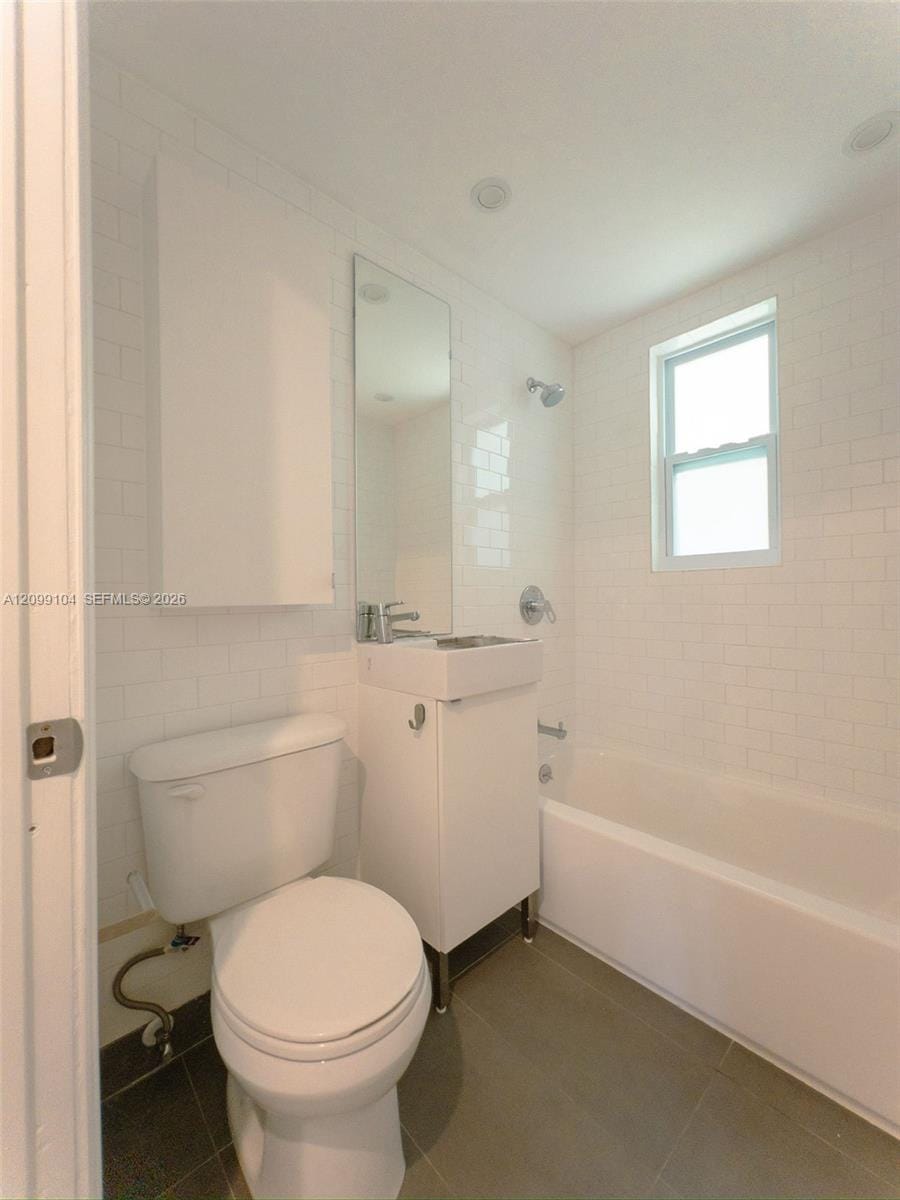 3676 Oak Avenue 1, Miami, FL 33133 photo 15