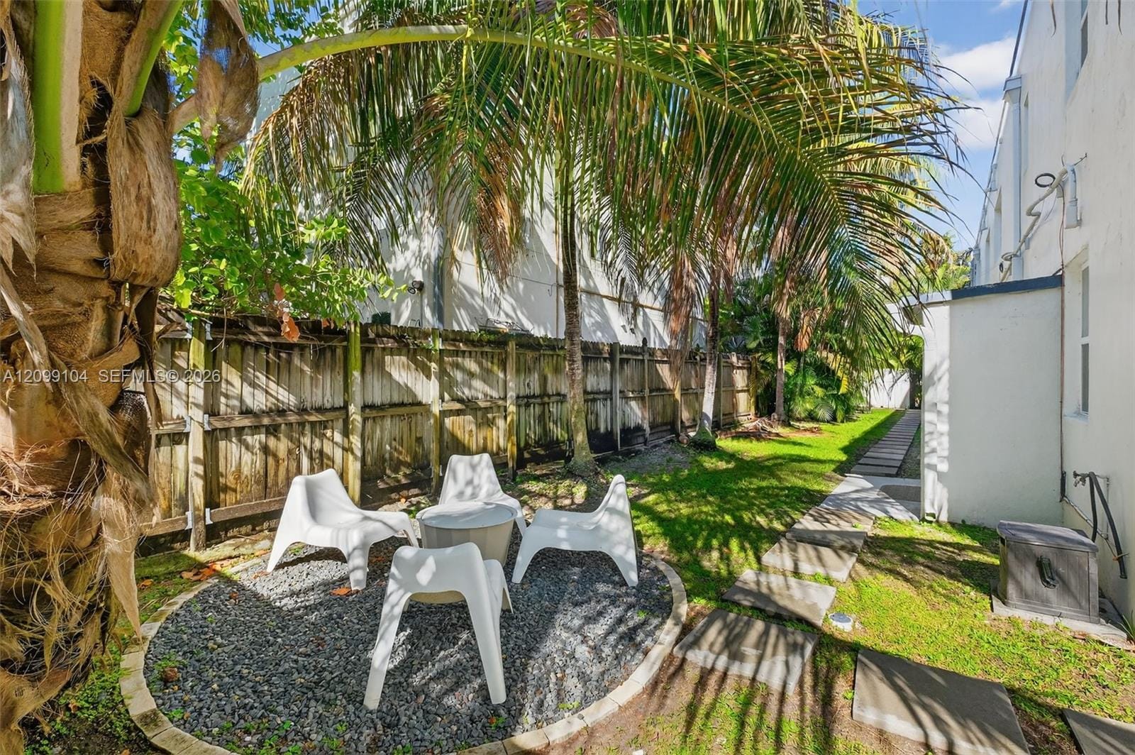 3676 Oak Avenue 1, Miami, FL 33133 photo 19
