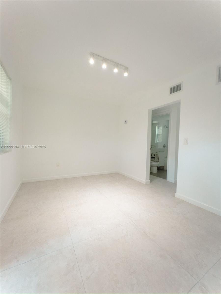 3676 Oak Avenue 1, Miami, FL 33133 photo 8