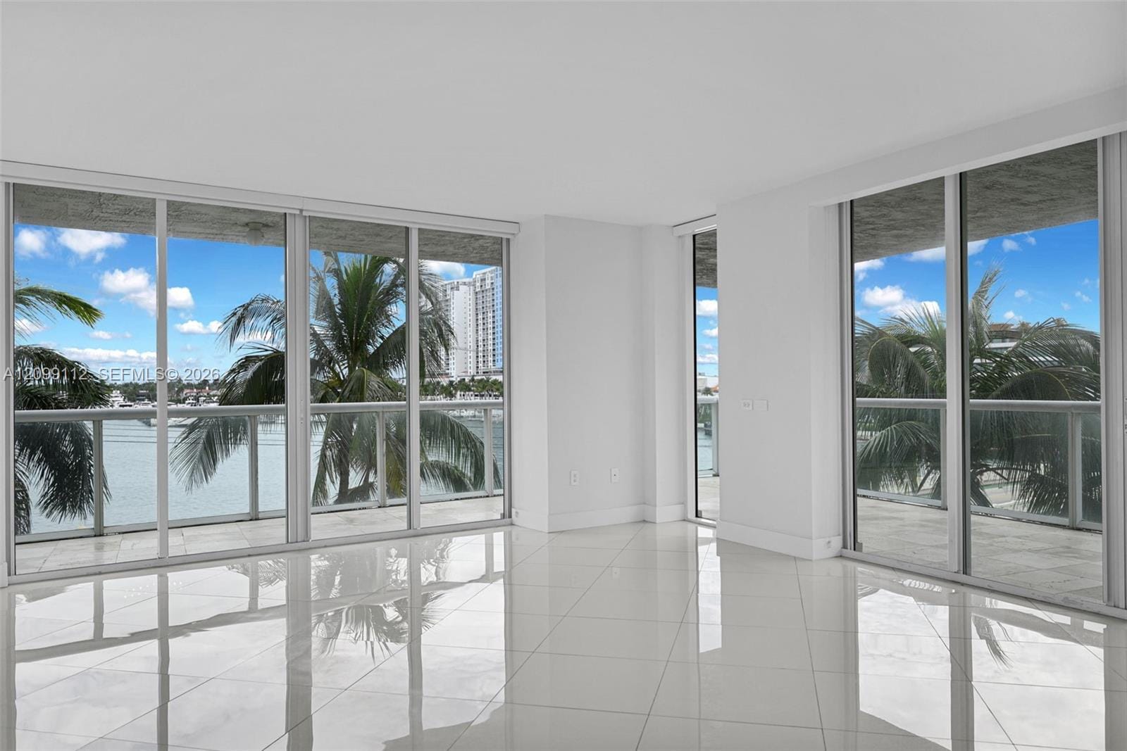 10 Venetian Way 404, Miami Beach, FL 33139 photo 2