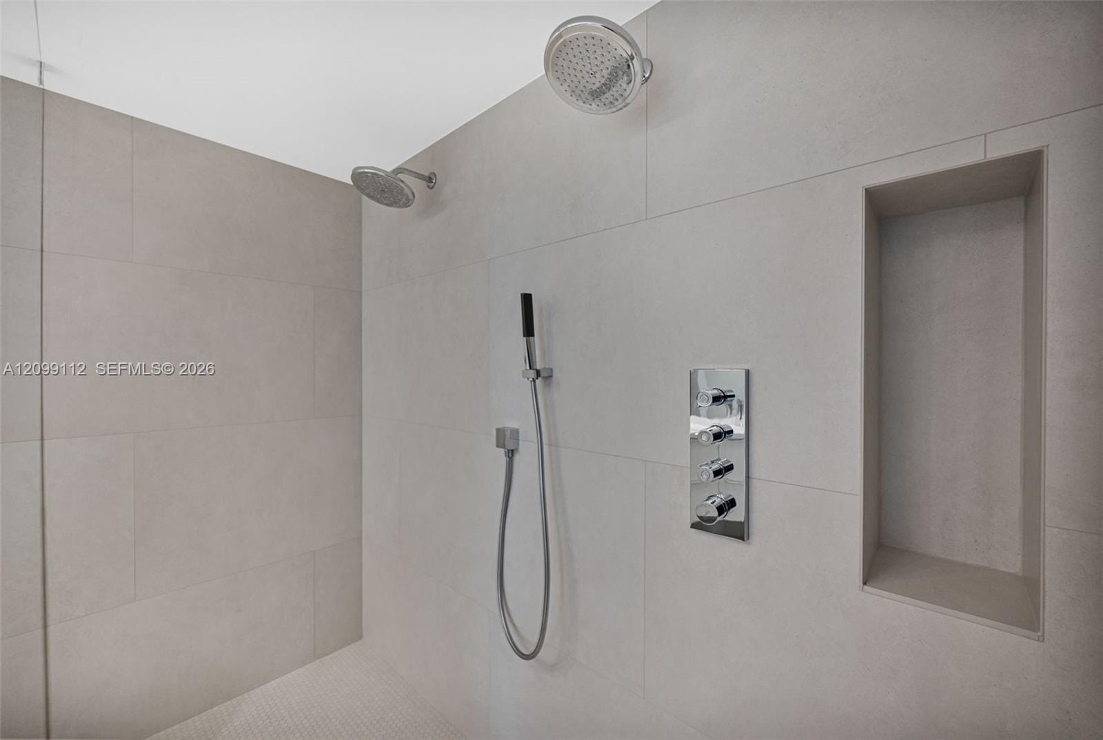 10 Venetian Way 404, Miami Beach, FL 33139 photo 15