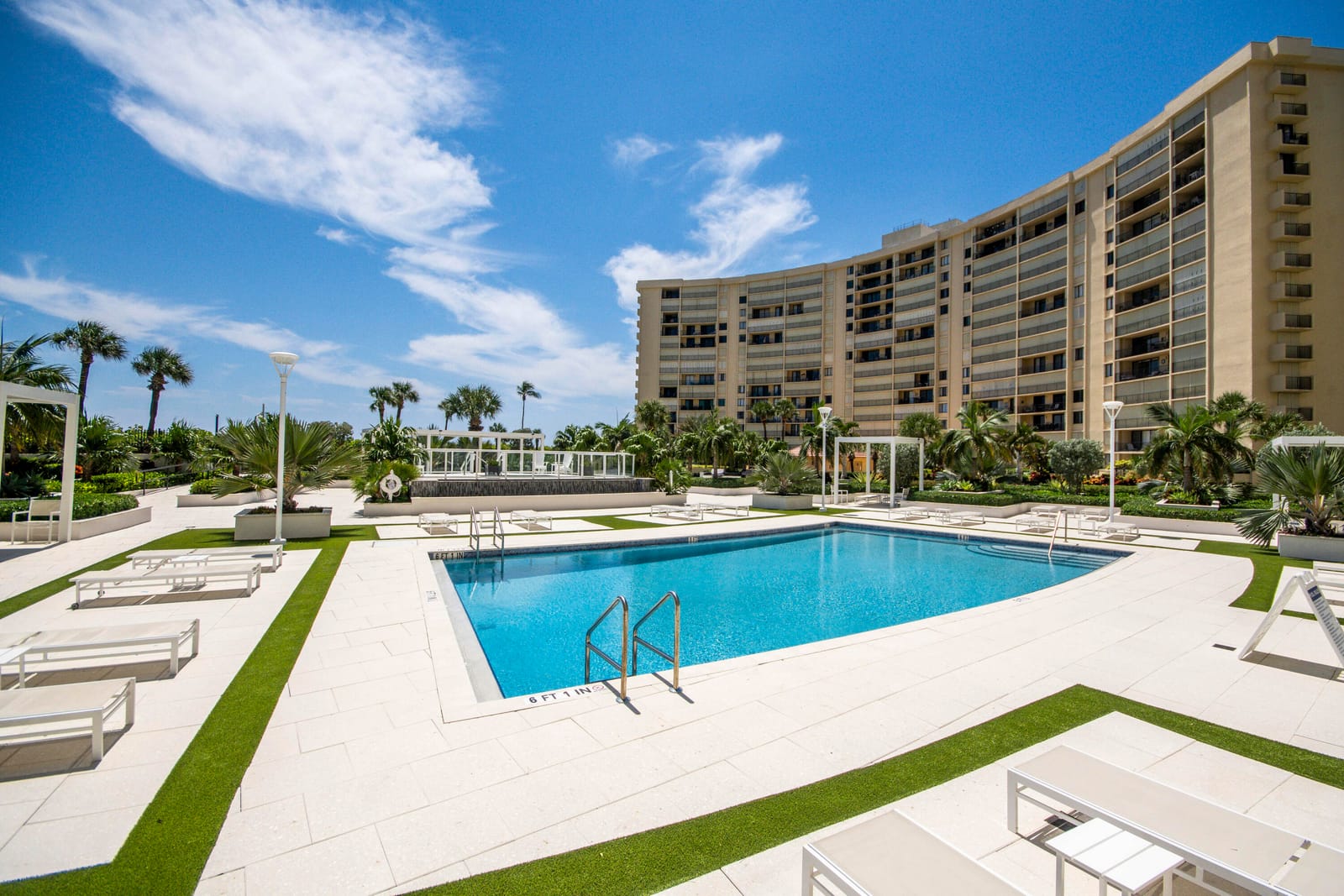200 Ocean Trail Way 209, Jupiter, FL 33477