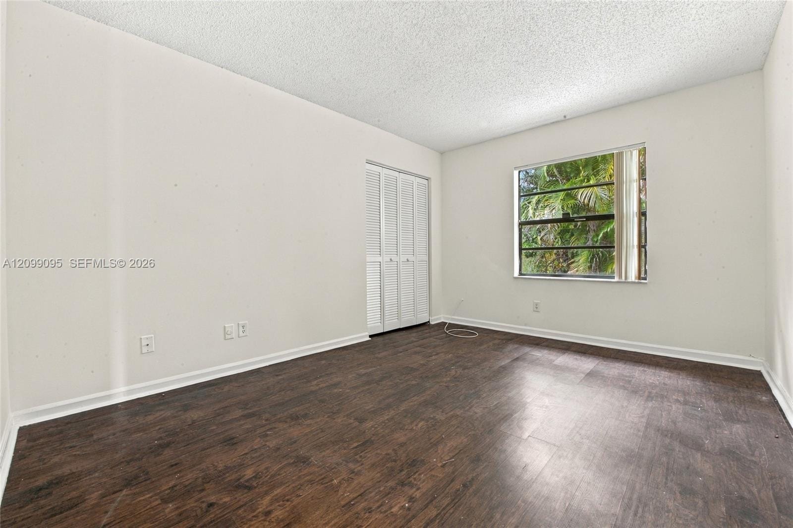 487 Glenwood Drive 487 — photo 12